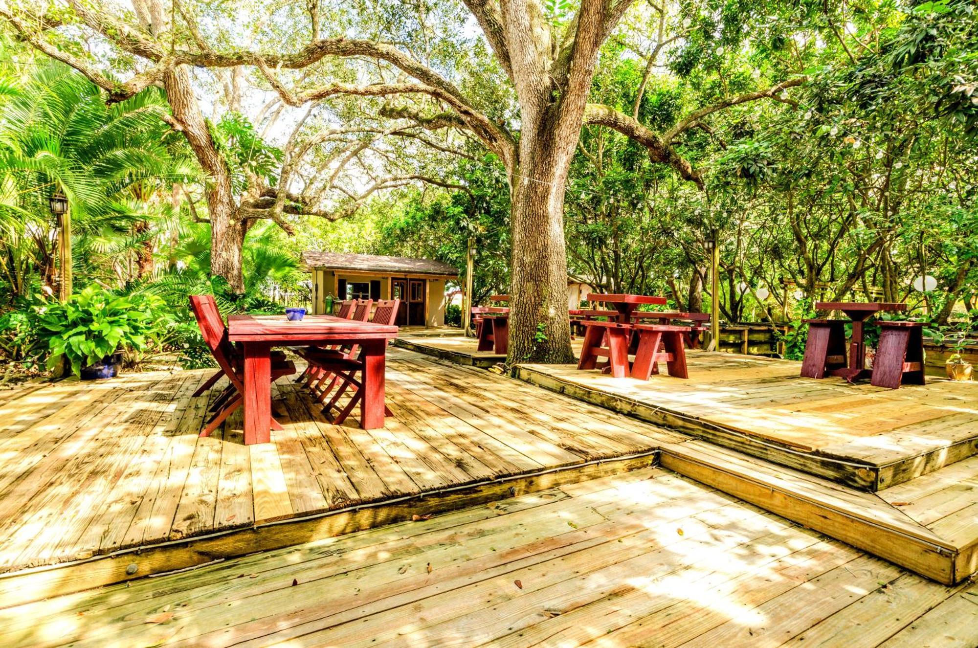 Exclusive Lake Tiny House In Beautiful Japanese Garden โฮมสเตด ภายนอก รูปภาพ